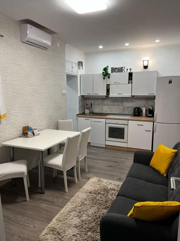 Apartman Plasse Rijeka Zewnętrze zdjęcie